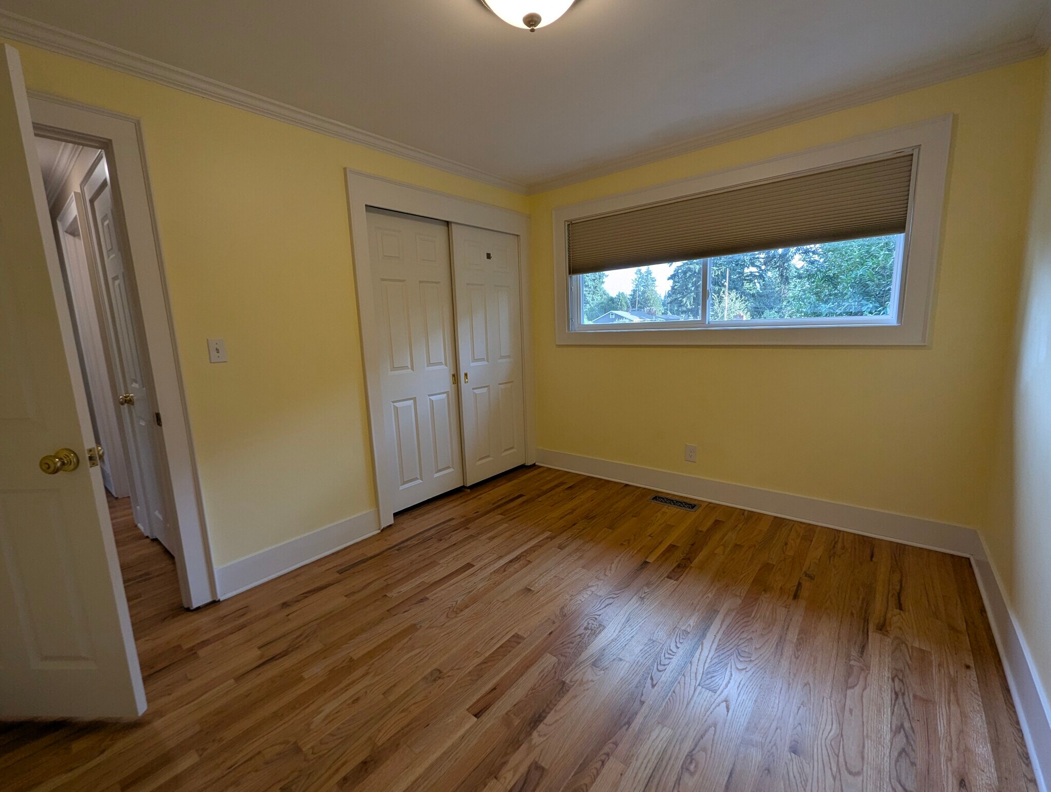 Building Photo - 145 NE 159th St