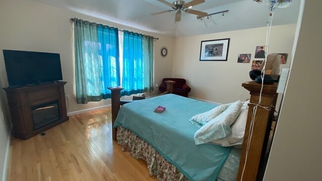 Building Photo - 73 Zain Cir