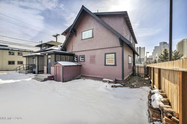 Building Photo - 35 W 8th St