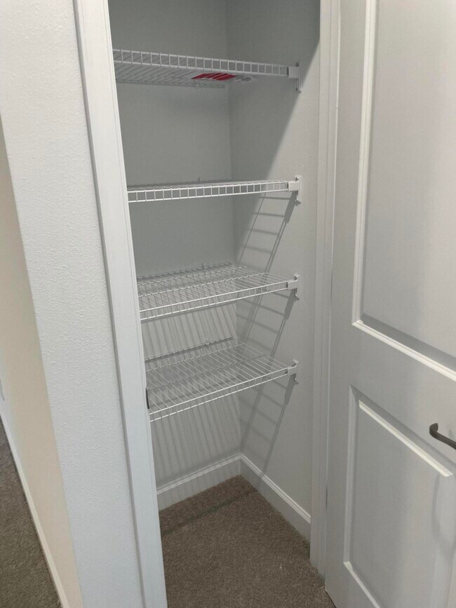 Building Photo - 14167 SW Solange St