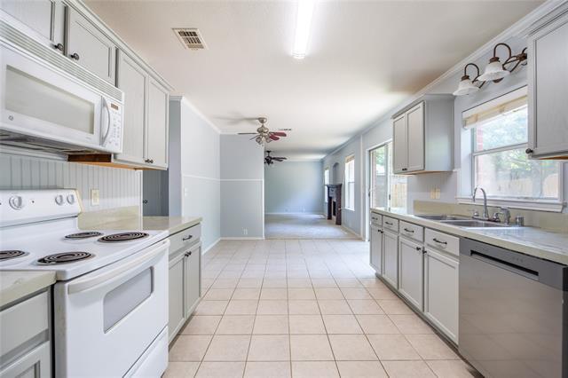 Building Photo - 2504 Quail Ridge Rd