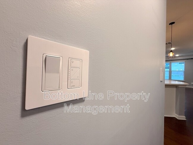 Building Photo - 13450 Savannah Point Dr