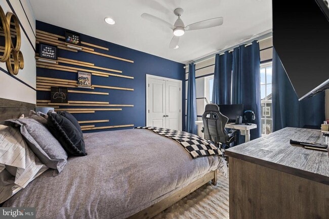 Building Photo - 607 Somerstown St