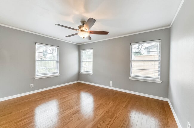 Building Photo - 4615 Braeburn Dr