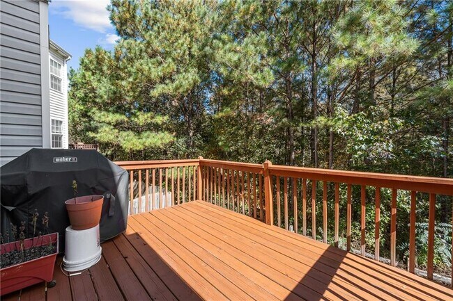 Building Photo - 3751 Roxfield Dr NE