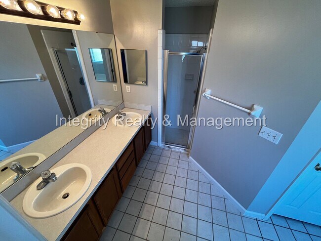 Building Photo - 3 Bed/ 2 Bath in Green Cove Springs