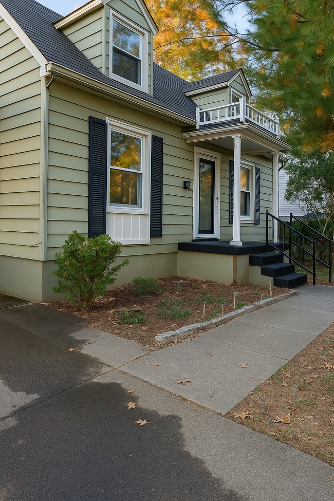 Building Photo - Rutland Ave