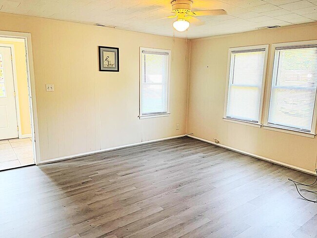 Building Photo - 4341 Chicken City Rd