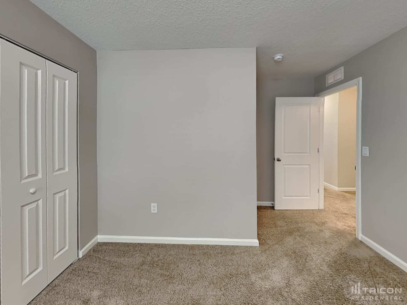 Building Photo - 11357 John Rutledge Pl