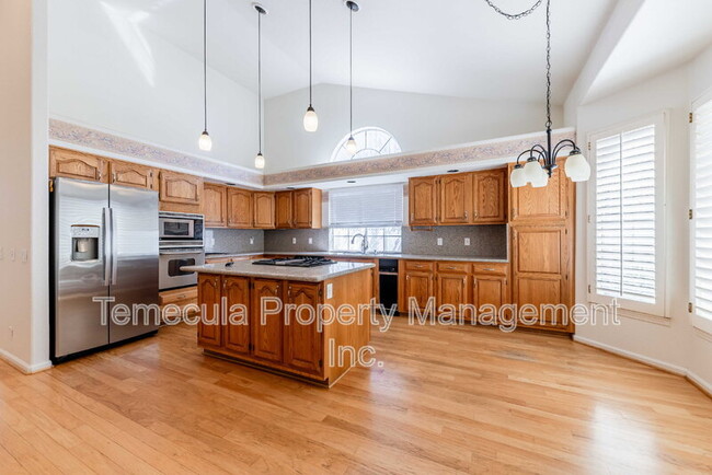 Building Photo - 31429 Corte Tunas