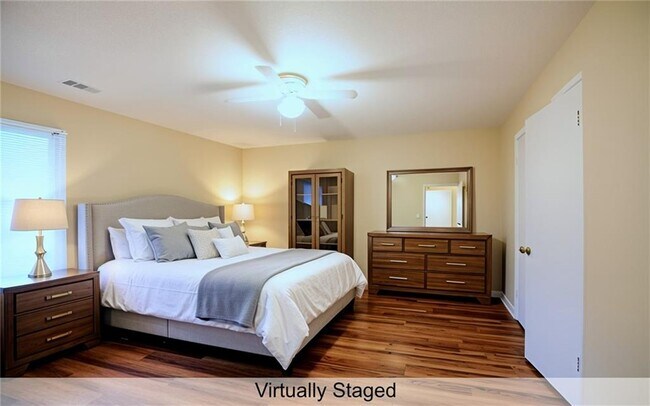 Building Photo - 294 E Burns Ct SW