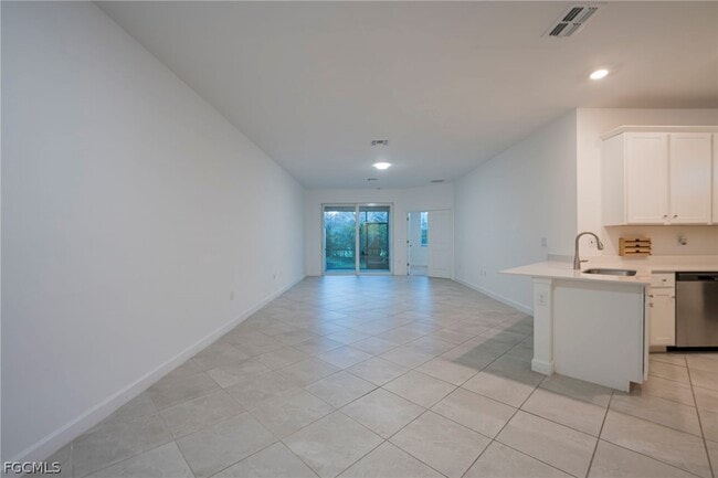 Building Photo - 9083 Leatherwood Loop