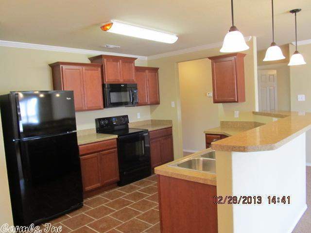 Building Photo - 6017 Trammel Estates Dr