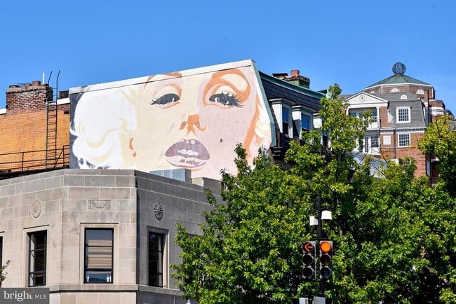 Building Photo - 1794 Lanier Pl NW