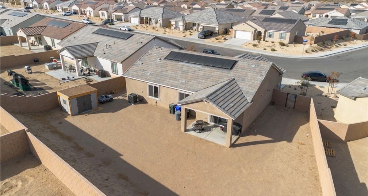 Building Photo - 12383 Ranchito Wy