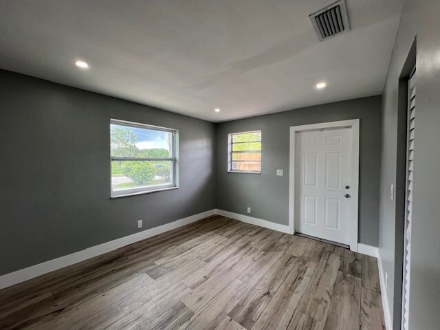 Building Photo - 5415 NW 22nd St