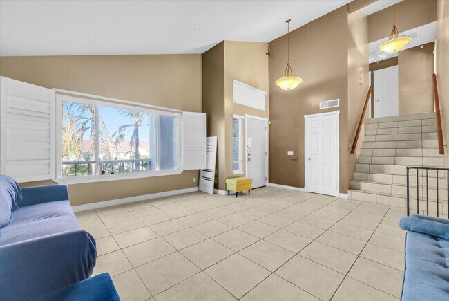 Building Photo - 5958 Quiroz Dr