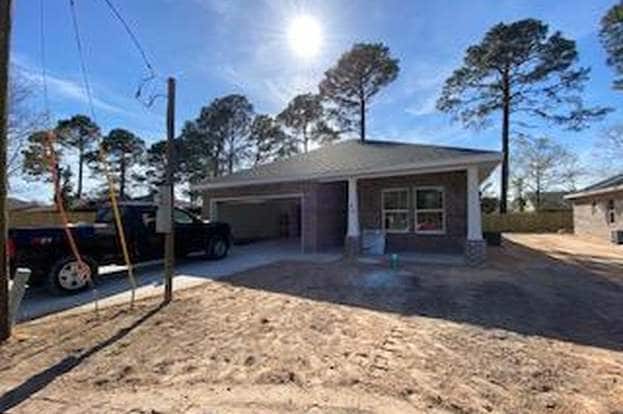Primary Photo - 60 Brenda Ln