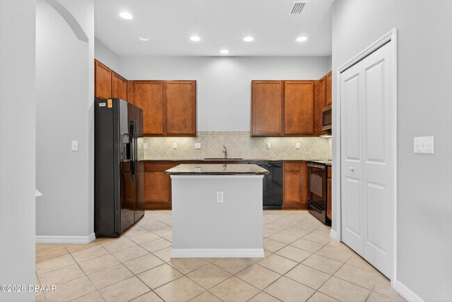 Building Photo - 1023 Kilkenny Ln