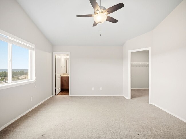 Building Photo - Charming North Spokane Home in a Quiet Neighborhood ? Limited-Time Move-In Special: Half Off Your...