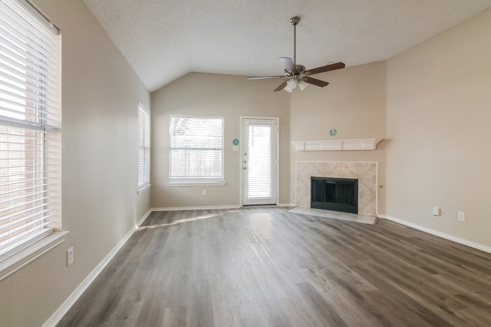 Building Photo - 4632 Buffalo Bend Pl