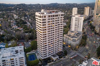Building Photo - 10601 Wilshire Blvd