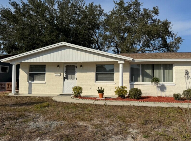 Building Photo - 3509 Nixon Rd