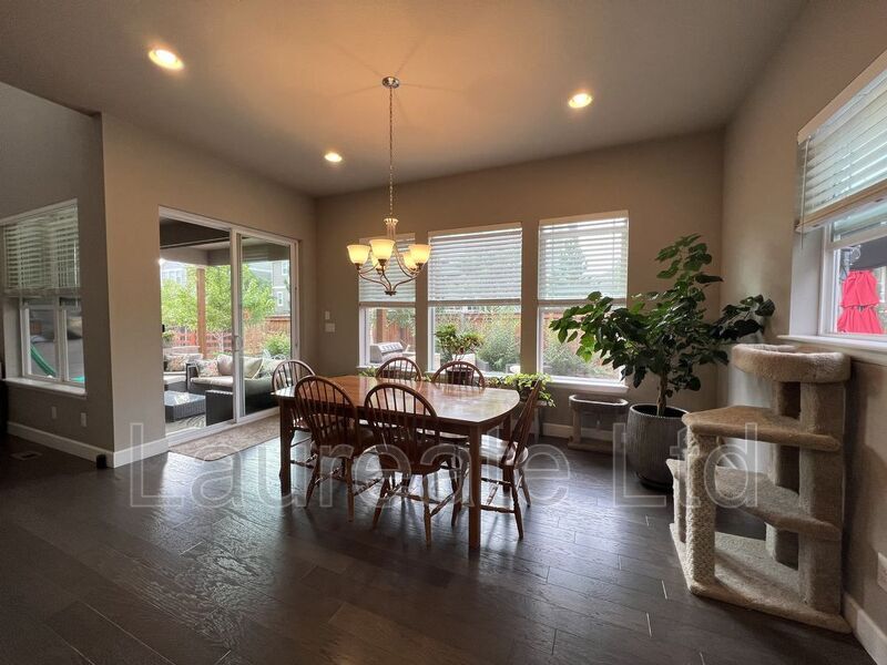 Building Photo - 10035 Atlanta St