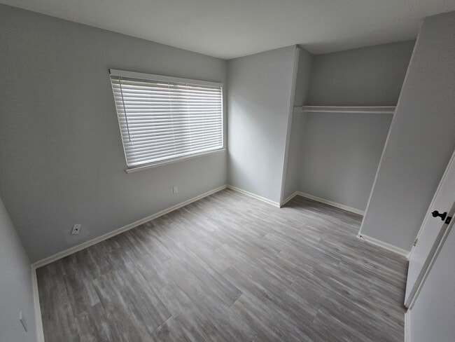 Building Photo - Lovely 3 Bedroom Home in Walnut
