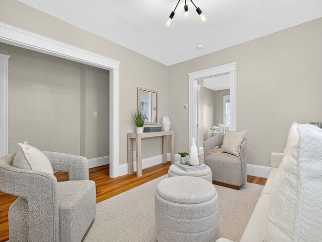 Building Photo - 187 Florence St