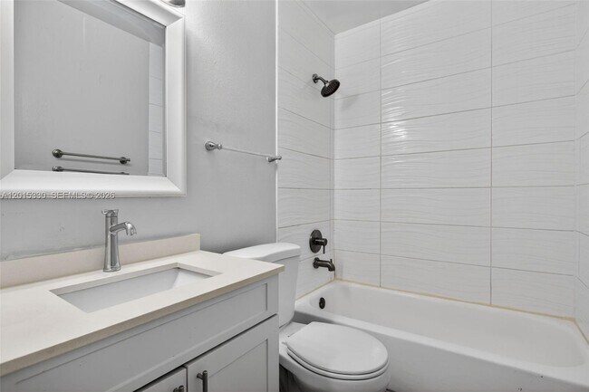 Building Photo - 4409 Treehouse Ln