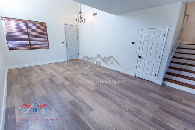 Building Photo - 14616 W Windward Ave