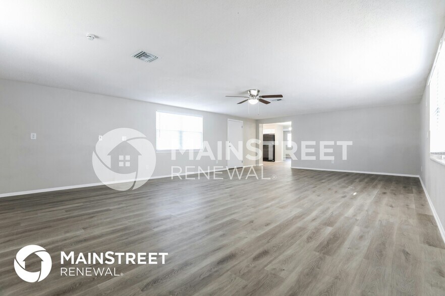 Building Photo - 60 Harwich Cir