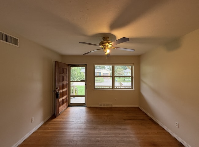 Building Photo - Reduced Rent! Available Now! ***SPECIAL 50% OFF 1ST FULL MONTH'S RENT***    Charming 4 bedroom ho...