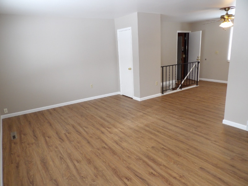 Building Photo - 5486 Mira Loma Cir