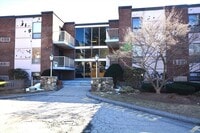 Building Photo - 147 Turner Rd