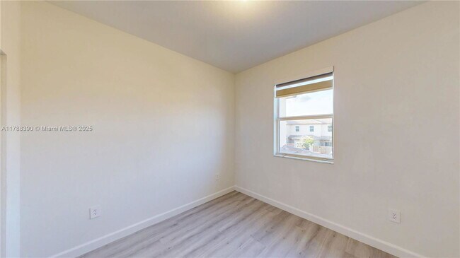 Building Photo - 12875 SW 243rd Terrace