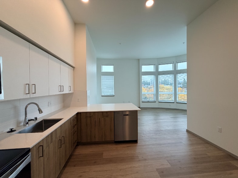 Building Photo - 2950 NE 11th St