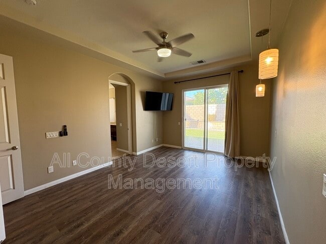 Building Photo - 79902 Barcelona Dr