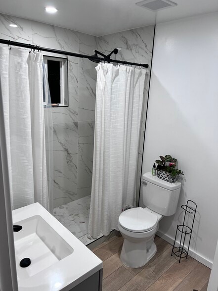 Building Photo - 8224 Coral Bell Way