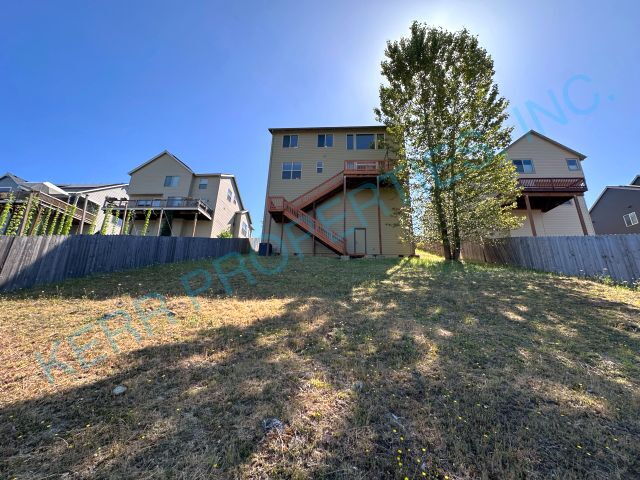 Building Photo - Spacious 5-Bedroom Retreat with 3407 Sq Ft...