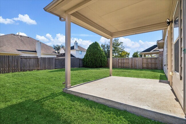 Building Photo - 25322 Sierra Woods Ln