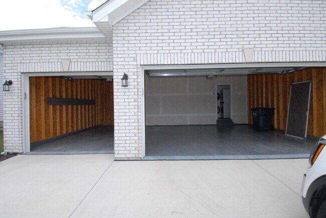 Building Photo - Lake St Louis (near O'Fallon & Wentzville) Area
