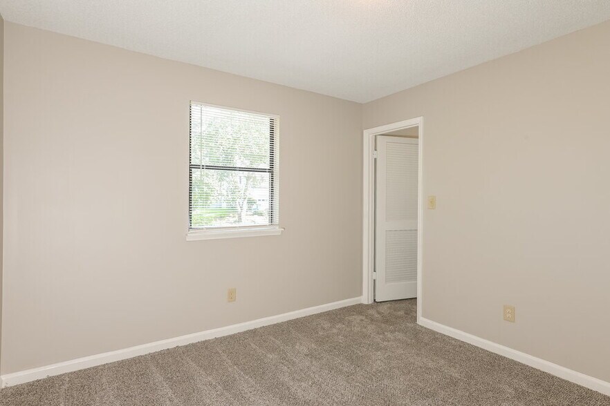Building Photo - 4977 Terrace Green Trce