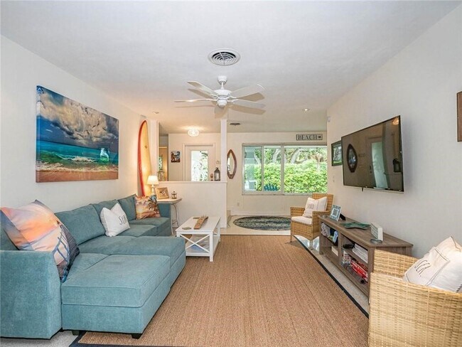 Building Photo - 912 Jasmine Ln