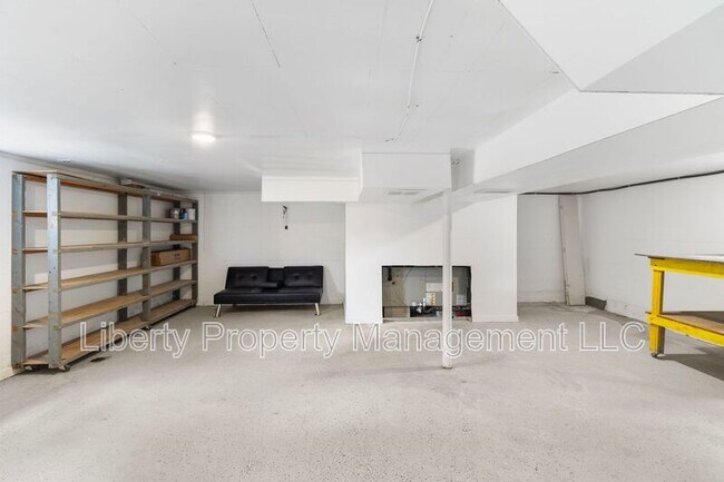 Building Photo - 6318 Denver Dr