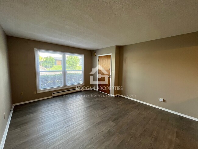 Building Photo - 6107 W 25th St