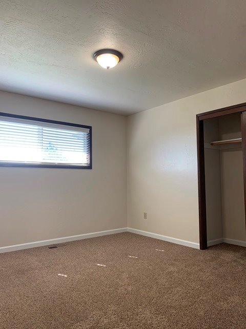 Building Photo - 1125 Tamera Dr