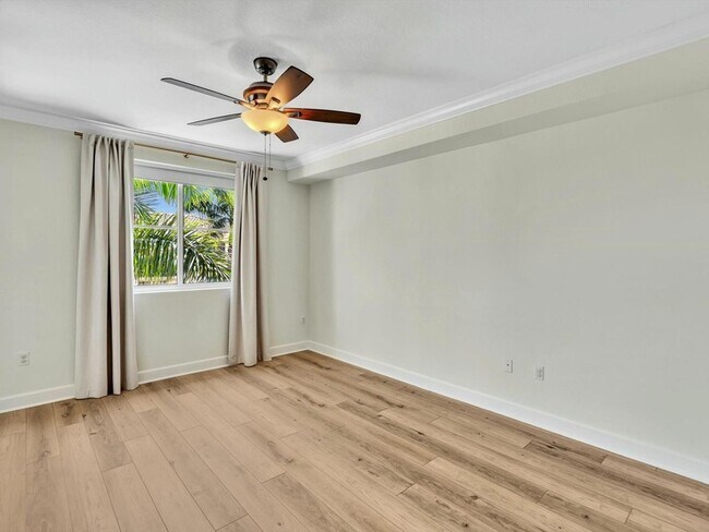 Building Photo - 1405 Renaissance Way