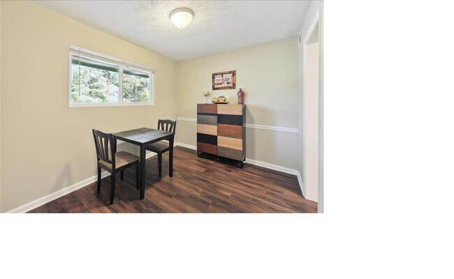 Building Photo - 144 Scandia Cir